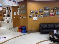 -雅悦齿科(顾村公园店)