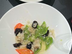 -赶海部落海鲜城(海阳路店)