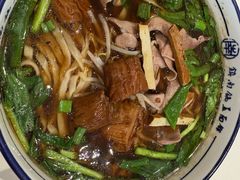 -镇南锅盖面馆(解放路店)