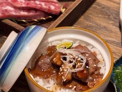 -肉魁屋·烧肉·烧鸟·酒场(高新店)