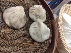 -笑来喜馄饨小笼工坊(江阴店)