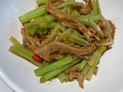 -江渔儿酸菜鱼(奥园广场金发购物中心店)