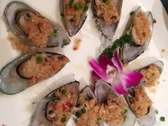 -王朝大酒店徐汇店-地面停车场