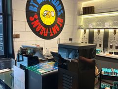 -Dogi&kiki Coffee(中心商务大厦店)