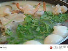何家砂锅鱼头皇-通安客栈中餐厅·何家小馆