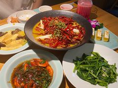 -江南驿·二十余年创意杭帮味(良渚玉鸟集店)