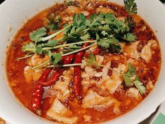 -鑫小城故事·藕汤·家常菜(台北一路总店)