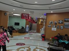 -雅悦齿科(顾村公园店)