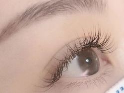 -秋禾美甲美睫