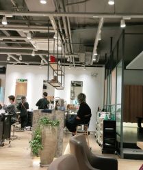 -Mentor Hair Salon