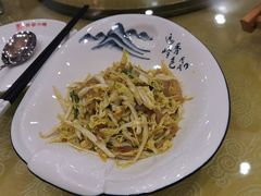 -乔家小院•本地小海鲜•非遗驴肉(万年泉路店)