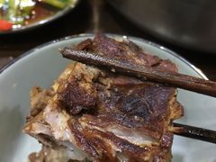 -内蒙焖面大盆骨餐馆(山大路店)