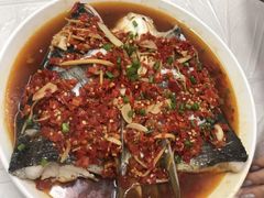 剁椒大鱼头-同兴半盆菜酒家(打浦路店)