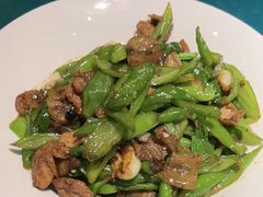 -呷湘厨·鱼汤捞饭·剁椒鱼头·辣椒炒肉(国家会展中心店)