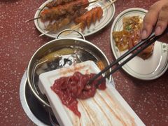 -四囍码头海鲜烧烤自助火锅(外滩南京东路悦荟广场店)