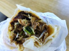 素卷馍加把子肉和卤蛋-安徽阜阳卷馍(西单店)