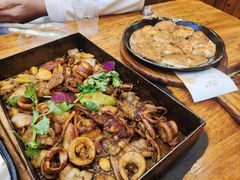 -老东镇啤酒屋海鲜加工·蒸汽海鲜·海鲜烧烤(台东店)