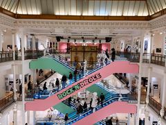 -乐蓬马歇百货公司(Rive Gauche)