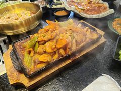 -臻牛烤肉