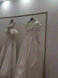 -Lady  Jane高端婚纱礼服馆