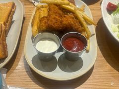 -HELLO 27 意面·沙拉·帕尼尼