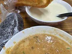 -云南大锅豆浆店