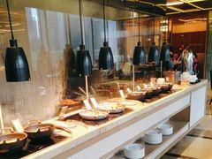 -大中华希尔顿酒店-念自助餐·嗨啤·小龙虾