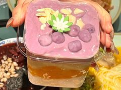 -八月美食小馆(银泰城总店)