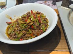 -黄泥岗·地道湖北菜(奥特莱斯店)