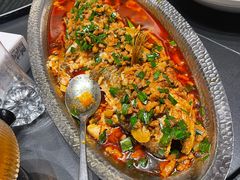 -艳阳天民俗村(公园路店)