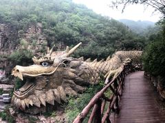 -大平台龙居瀑布旅游区