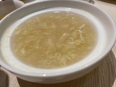 酸辣海鲜汤-唐拉雅秀酒店-唐苑中餐厅