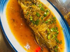 -缘来聚·徽菜名店(黄山宏村店)