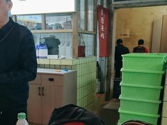 -五马集·海鲜·温州大牌档(黑金冠五马街十字路口店)