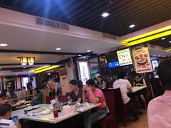 大堂-潮泰牛肉火锅 · 创于1992年(车公庙店)