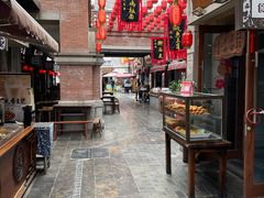 -陈仓老街美食天地