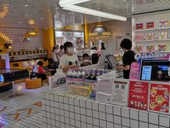 -泡泡玛特POPMART(上海环球港店)