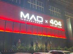 -FOUR PLAY BAR