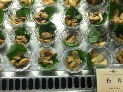 -雍和会海鲜姿造自助(湖东路店)