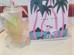 -奈雪的茶(红谷滩万达广场店)