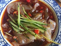 东北大拉条-都江堰石锅鱼