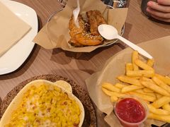 -必胜客(鳌江万达店)