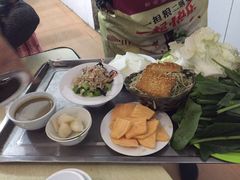 -洞庭洲·防空洞火锅·烧烤·铜锅涮肉(新百广场店)