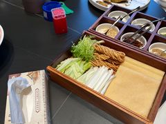 -五谷丰登农家院·地道胶东菜·海鲜烧烤(威海店)