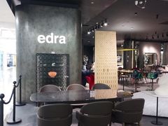 -红星美凯龙国际家居博览中心至尊mall停车场