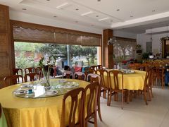 -渔家灯火娱乐城(前进西路店)