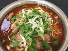 -薛记襄阳香辣牛肉面(平安路店)