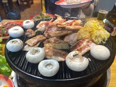 -石记老北京炙子烤肉(松园店)