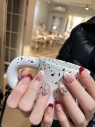 -NEW LOOK-绿麓 · 美甲美睫脱毛工作室