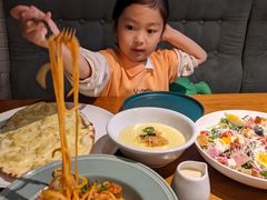 -JINNS锦时 steak&pizza(浸信会礼拜堂旧址店)